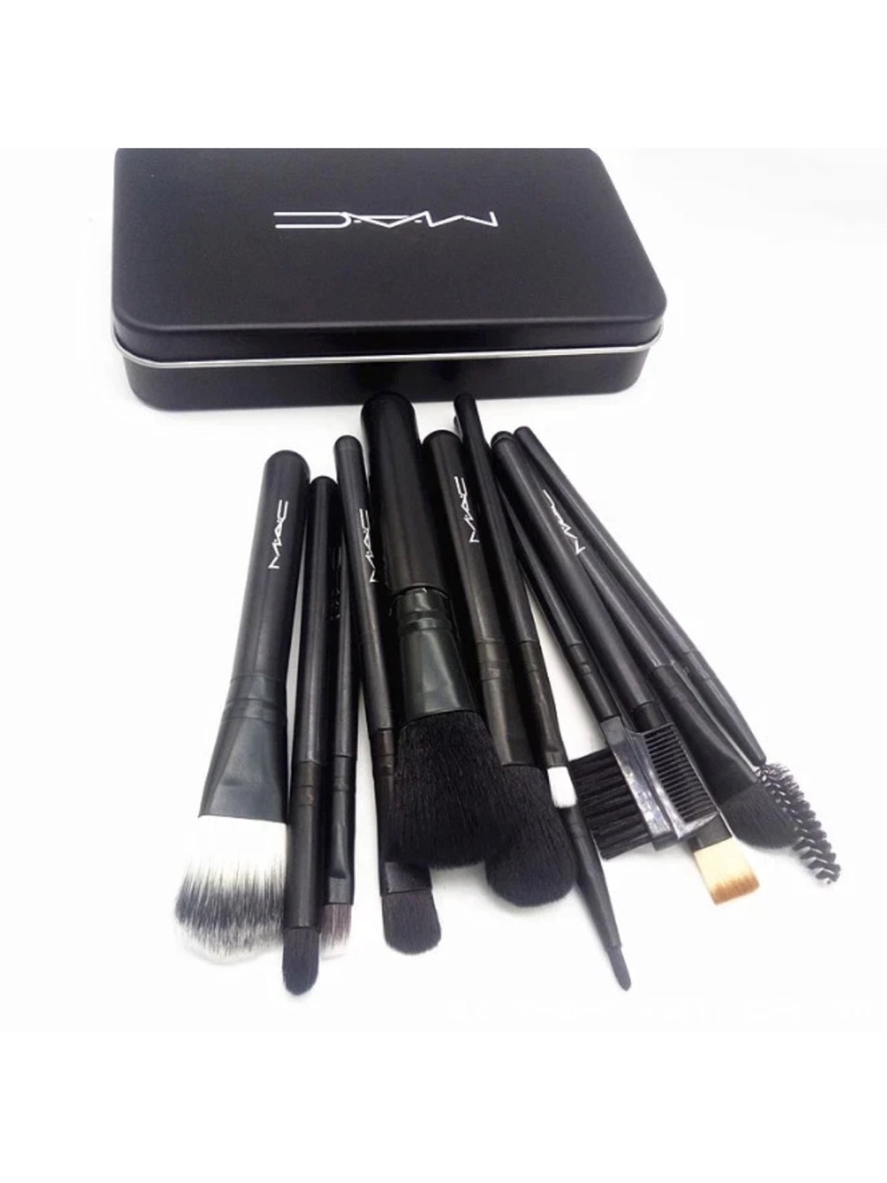 MAC Black Brush Set with Metal Case - Picture 3 of 4
